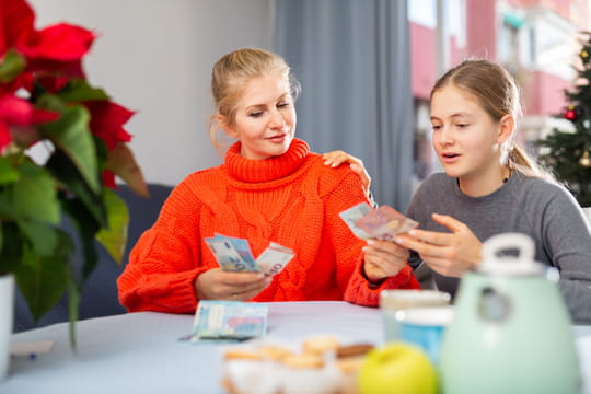 L'Etat offre 50&nbsp;euros &agrave; des millions de jeunes &acirc;g&eacute;s de 6&nbsp;&agrave; 30&nbsp;ans, voici comment les toucher